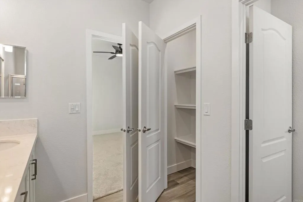 https://cdn.realtyfeed.com/cdn/127/306724799/d8f7179f93212c9e353120803015da94.webp