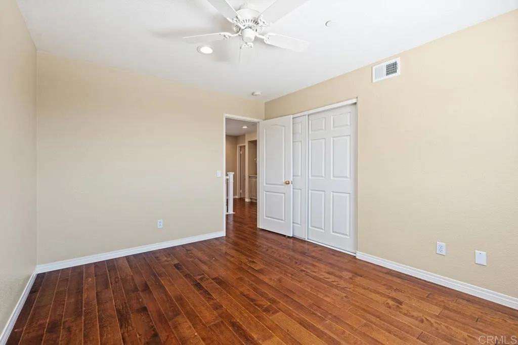 https://cdn.realtyfeed.com/cdn/127/306724811/0dd95b70129561fa30a194257bc69986.webp