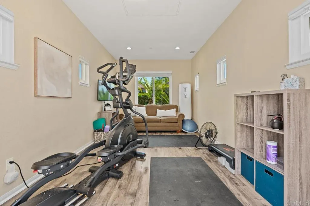https://cdn.realtyfeed.com/cdn/127/306724811/2e933cf0f5c094c0128efff610d19420.webp