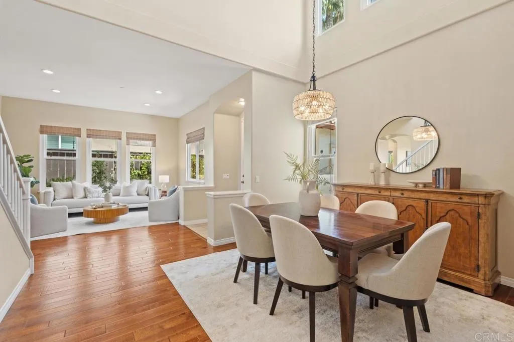 https://cdn.realtyfeed.com/cdn/127/306724811/6d0c18f0dc7281361a7b5135326b0c16.webp