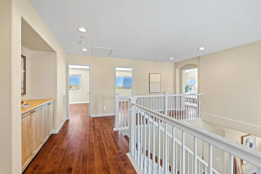 https://cdn.realtyfeed.com/cdn/127/306724811/8361e6d21e709b89e2b5272ad7aff0ad.webp