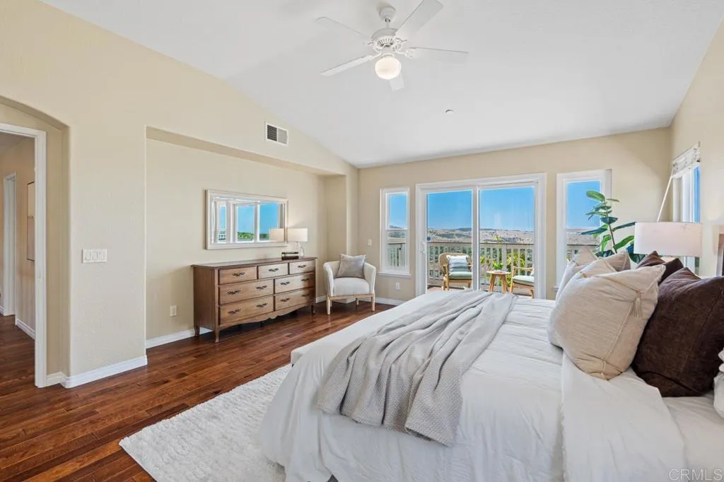 https://cdn.realtyfeed.com/cdn/127/306724811/884226178301154cc62652c387ea4f16.webp