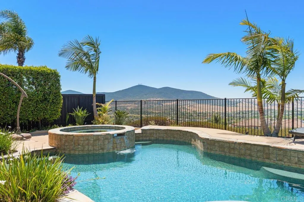 https://cdn.realtyfeed.com/cdn/127/306724811/d734a56072d77bb2151a3a615816b53b.webp