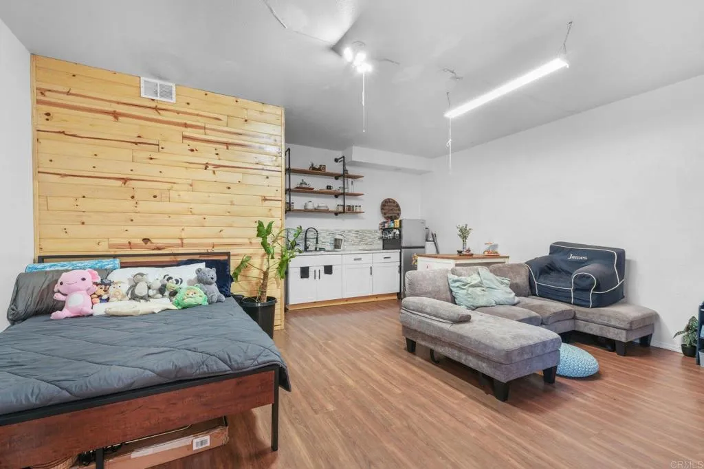 https://cdn.realtyfeed.com/cdn/127/306724815/092428552a60c9b5ae26b11ec8245656.webp