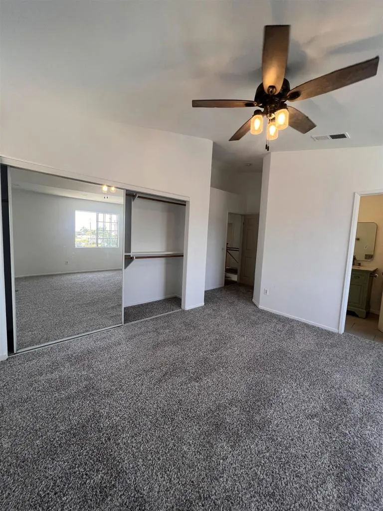 https://cdn.realtyfeed.com/cdn/127/306724815/28bbf74d1470e5148fd1c67505ad9609.webp