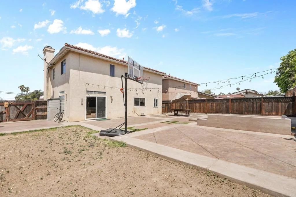 https://cdn.realtyfeed.com/cdn/127/306724815/6d02f5667fc5dd04c4ebcc1349d50019.webp