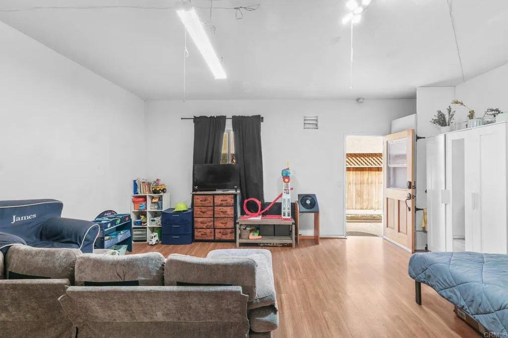 https://cdn.realtyfeed.com/cdn/127/306724815/81a66843b87a0fccf48aa2a069ae382f.webp