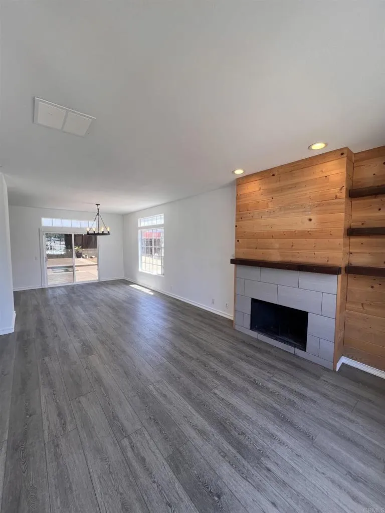 https://cdn.realtyfeed.com/cdn/127/306724815/eef71930682f58a86d916cc4d1e23b95.webp