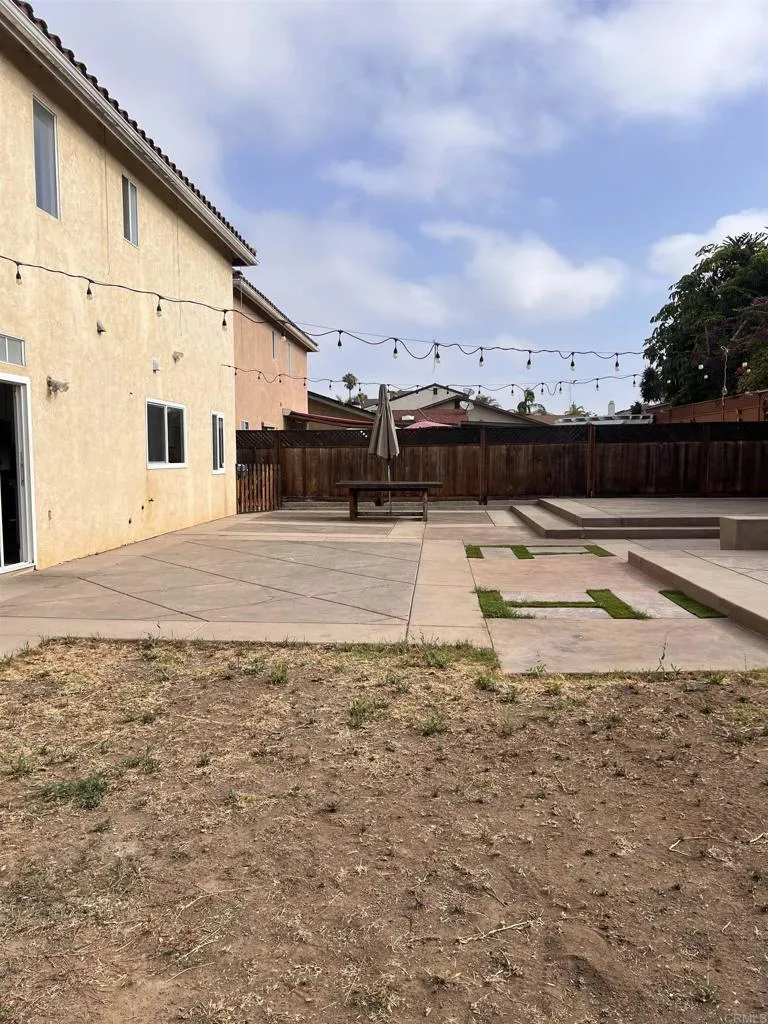 https://cdn.realtyfeed.com/cdn/127/306724815/f2ecd4907a617143cec5694f80a1862e.webp