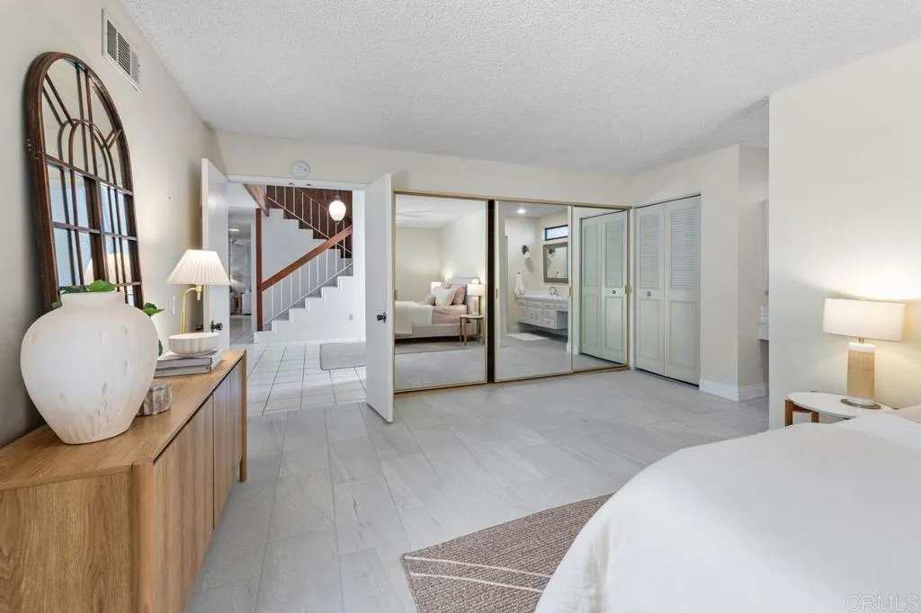 https://cdn.realtyfeed.com/cdn/127/306724827/3423ddedc6af95af5c9091b2f3c6393b.webp