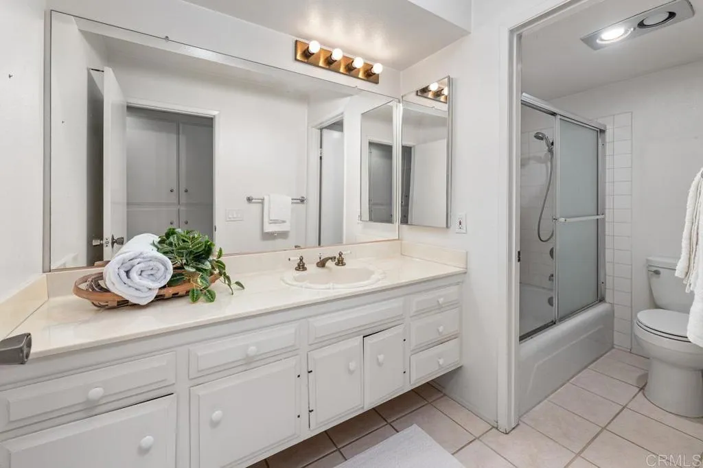 https://cdn.realtyfeed.com/cdn/127/306724827/d1ea53821e517a3b9874f5d7d30ef4f5.webp