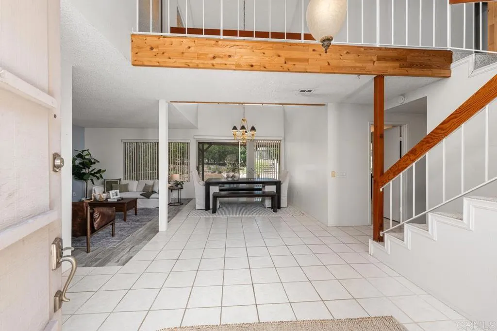 https://cdn.realtyfeed.com/cdn/127/306724827/ffc903ec53a6cdd27daa5336df62030a.webp