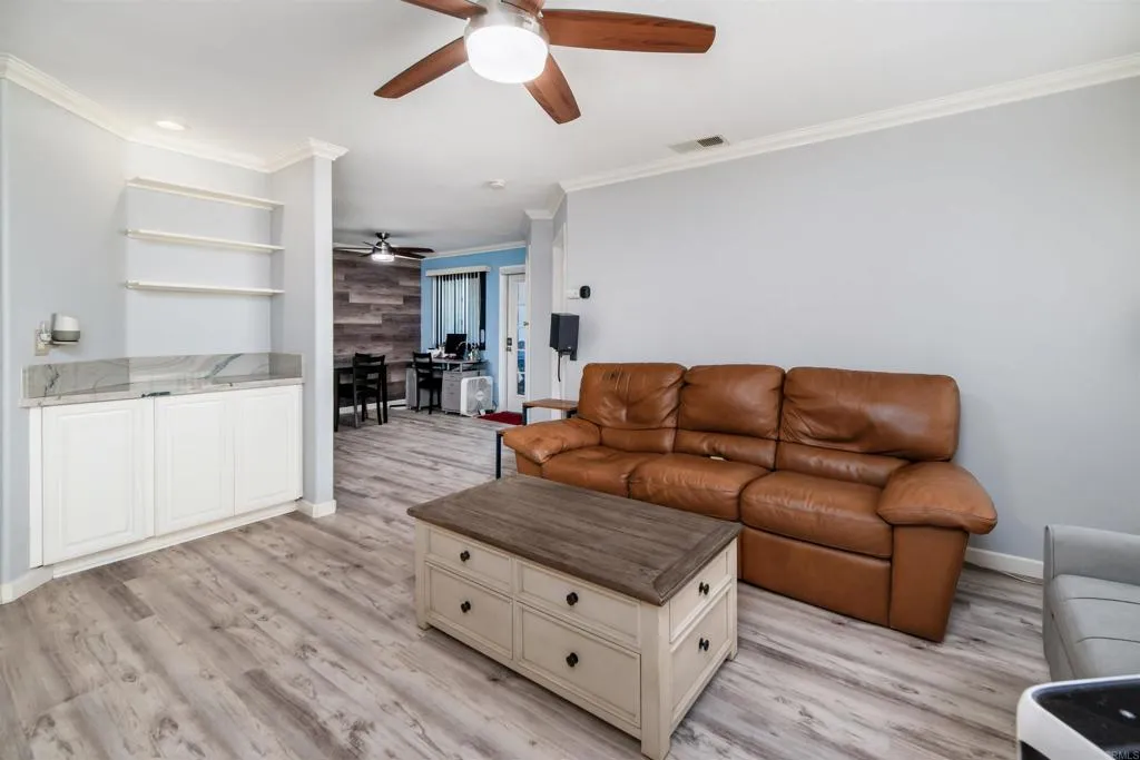 https://cdn.realtyfeed.com/cdn/127/306724838/d1472f2967af4ef0cf73232a5d404f0e.webp