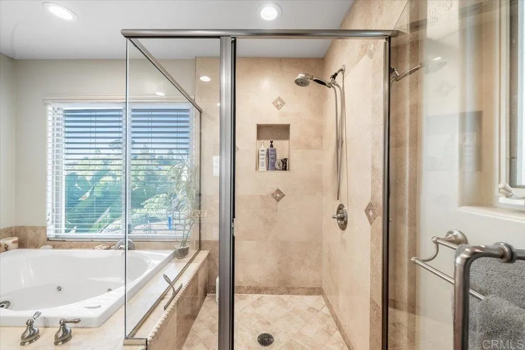 https://cdn.realtyfeed.com/cdn/127/306724920/b0325be0b8ecf08597c31dc3a216d6e2.webp