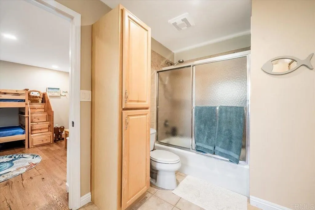 https://cdn.realtyfeed.com/cdn/127/306724920/f6891d27cfa6c6a43e46ccf29cef4b8e.webp