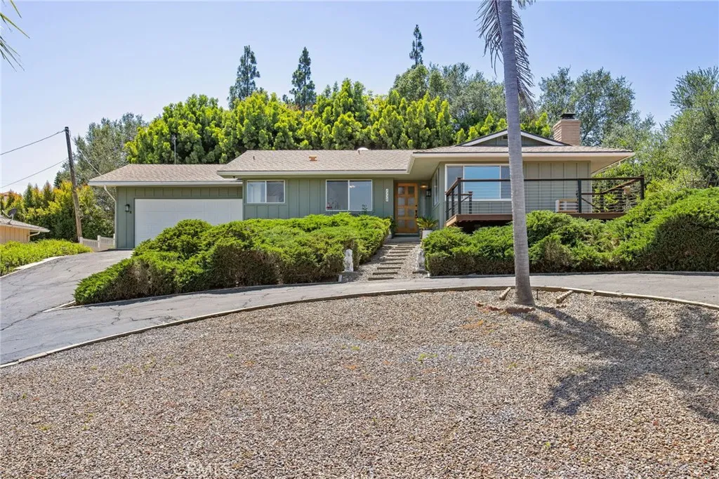 https://cdn.realtyfeed.com/cdn/127/306724929/6d043ba7baa8a1d70fc9d7eedd957c41.webp