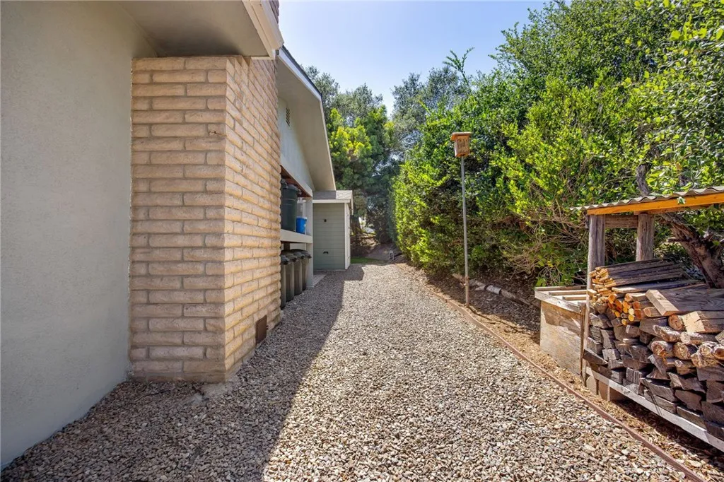 https://cdn.realtyfeed.com/cdn/127/306724929/6fae3bc4e039bd596553b6e8461b63fe.webp