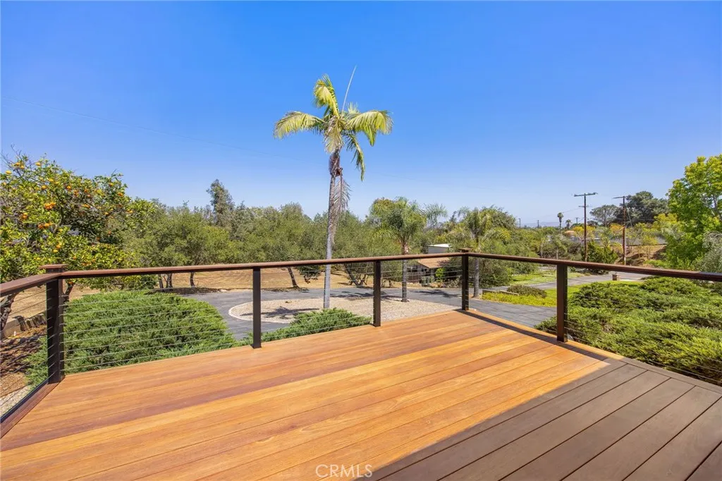 https://cdn.realtyfeed.com/cdn/127/306724929/84b3bbb5cad1c09aecf6c4e8f807fc10.webp