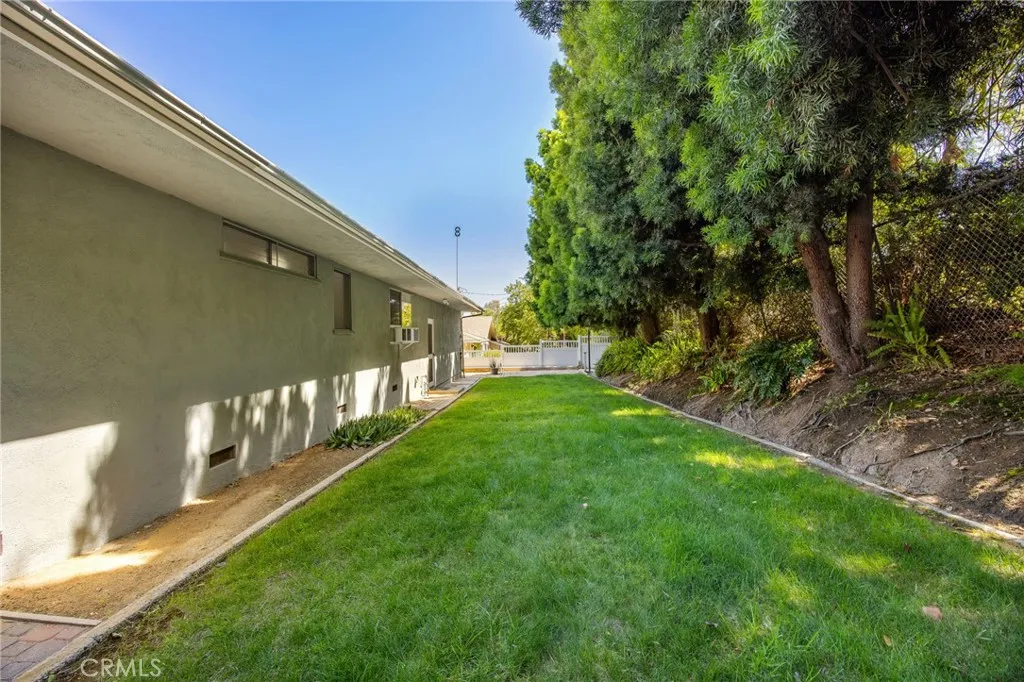 https://cdn.realtyfeed.com/cdn/127/306724929/8e917f5f7529c50e58ba9b8839b1f81c.webp