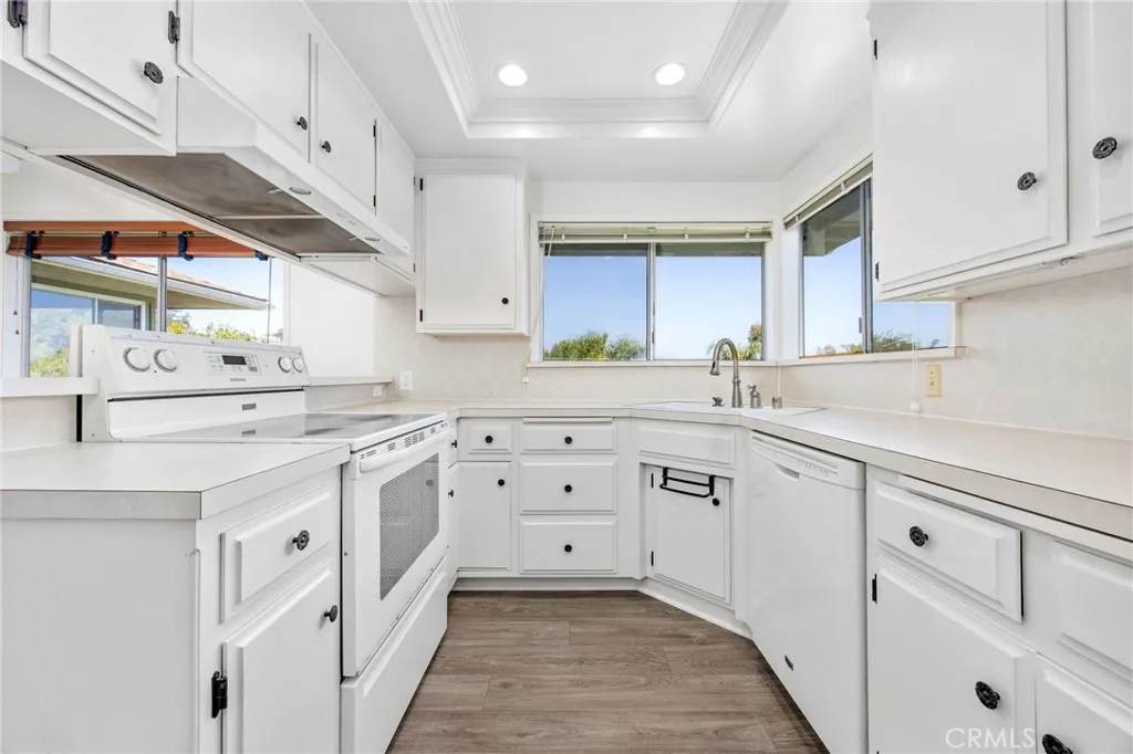 https://cdn.realtyfeed.com/cdn/127/306724929/a5d6f6bfc0b9a99a92894eecd0b93e70.webp