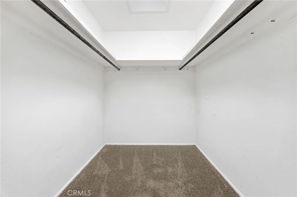 https://cdn.realtyfeed.com/cdn/127/306724929/b20d6d7294092e3da5b251a967088651.webp