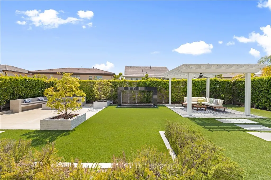 Irvine, CA 92618