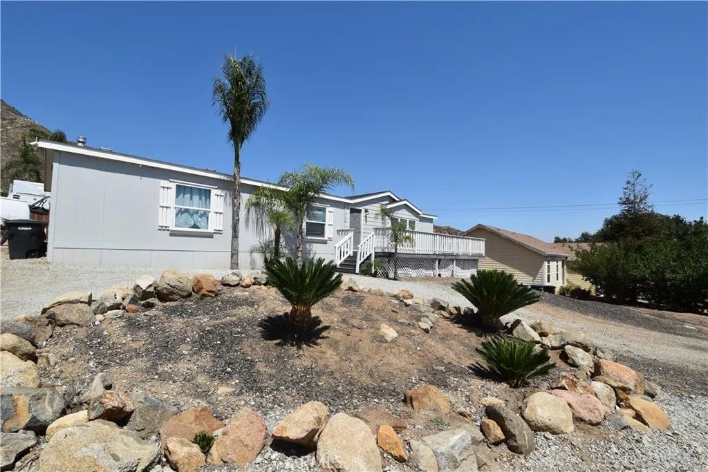 Lake Elsinore, CA 92530