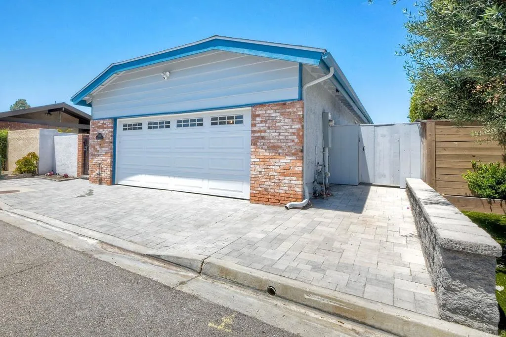 https://cdn.realtyfeed.com/cdn/127/306724974/6cfd5db4bad042753543f0d7764f9507.webp