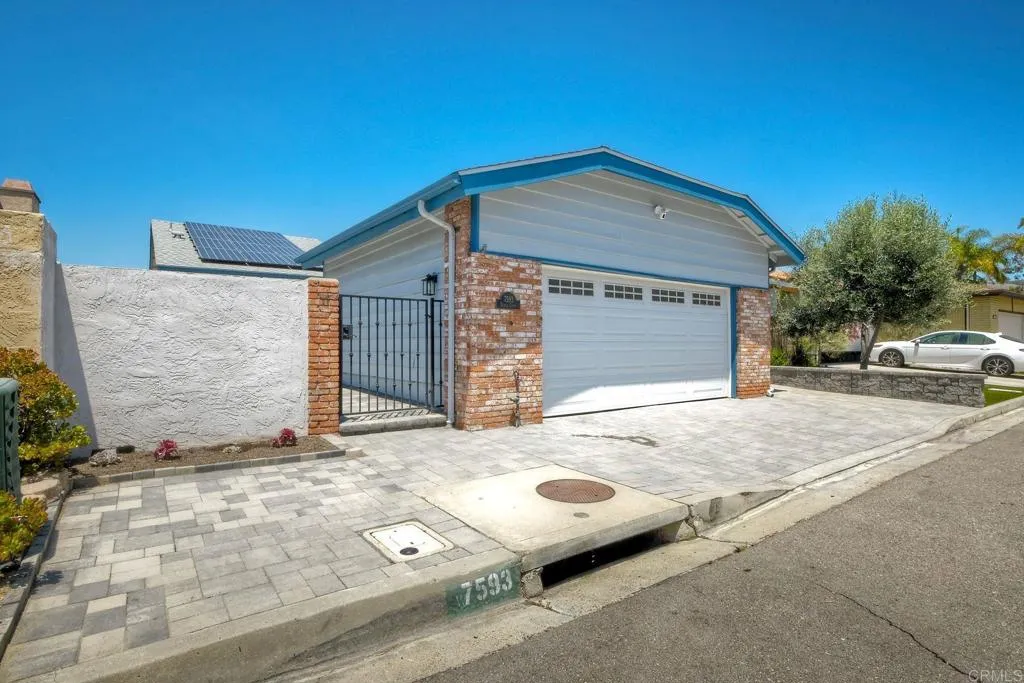 https://cdn.realtyfeed.com/cdn/127/306724974/7bcca274144f706682fa35b93ff03b3e.webp