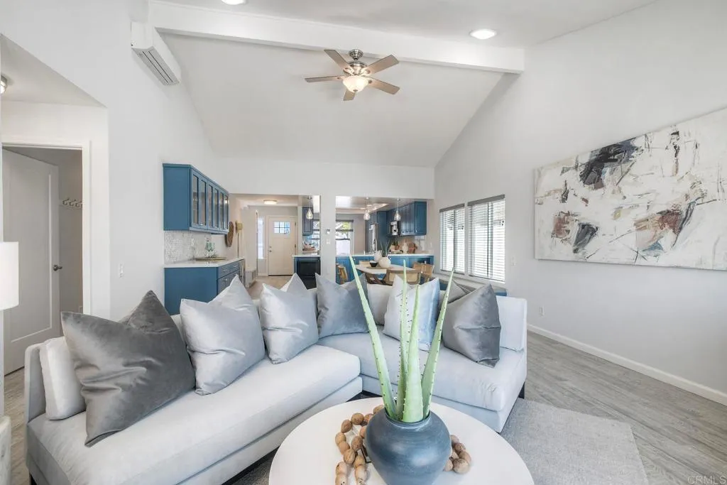 https://cdn.realtyfeed.com/cdn/127/306724974/a25e4543ca2cba1d420f9ccd9d5a6c37.webp