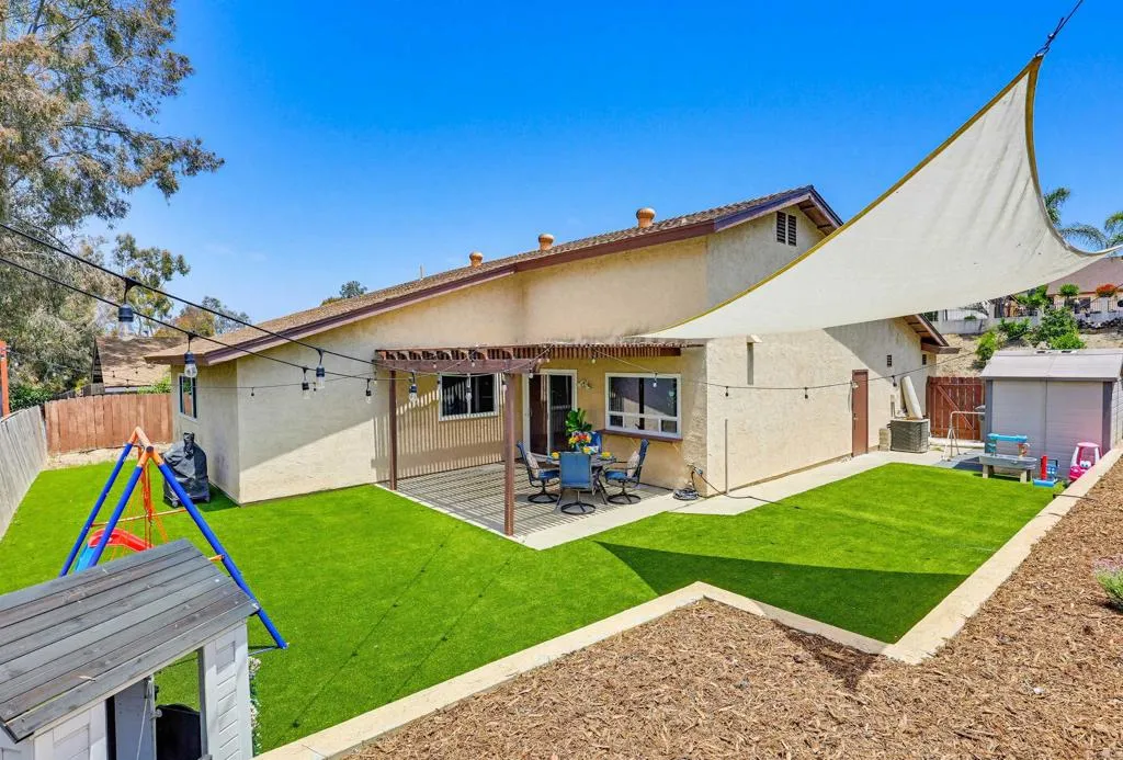 https://cdn.realtyfeed.com/cdn/127/306724984/792a1e0614ebdeb68518e4838111dace.webp