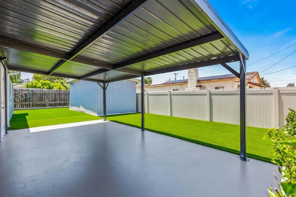 https://cdn.realtyfeed.com/cdn/127/306724996/8e10b65be770d4968a87a7699139bbed.webp