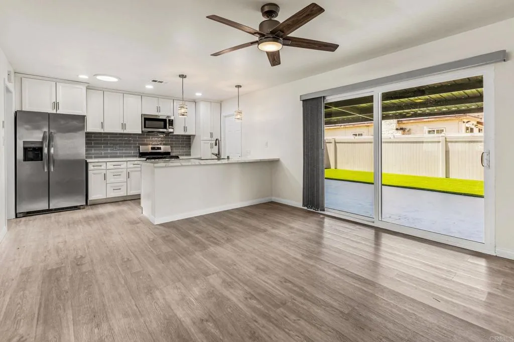 https://cdn.realtyfeed.com/cdn/127/306724996/a681a06f7278e80c694a81e7791611cf.webp