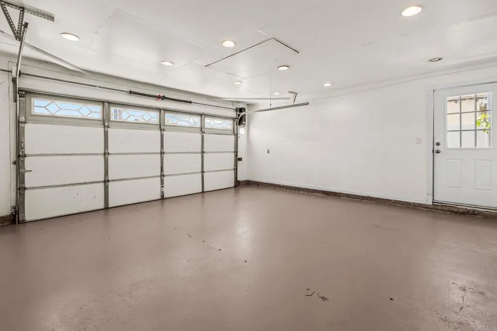 https://cdn.realtyfeed.com/cdn/127/306724996/b53e29cc1ae626cbf20e2bfa26eac093.webp