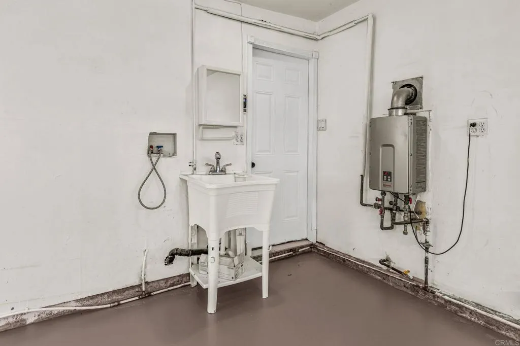 https://cdn.realtyfeed.com/cdn/127/306724996/bc8d10686f66814248096417a1526a65.webp