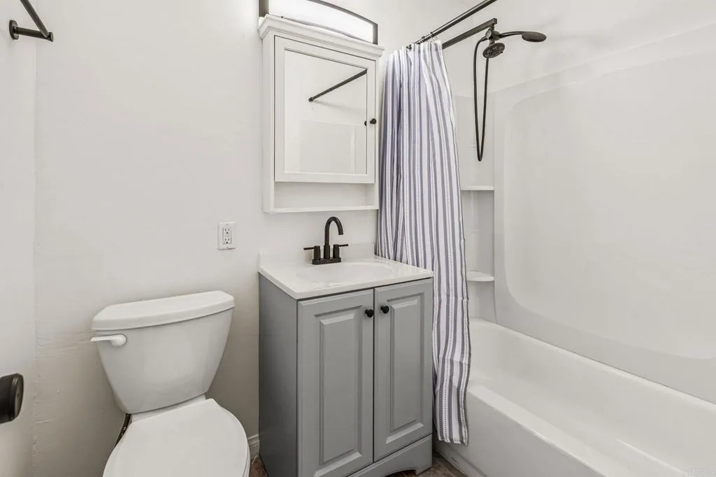 https://cdn.realtyfeed.com/cdn/127/306724996/d7383bc341c50d90609c4210703d252c.webp