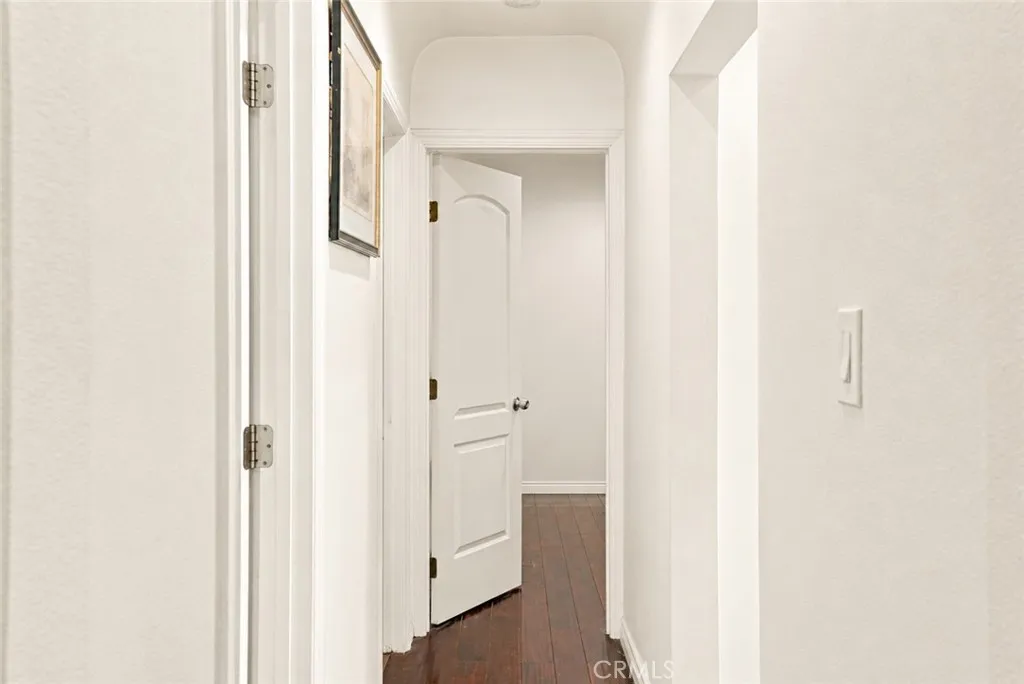 8701 Menlo, Los Angeles, CA 90044 - Photo 5 of 14, Los Angeles, CA