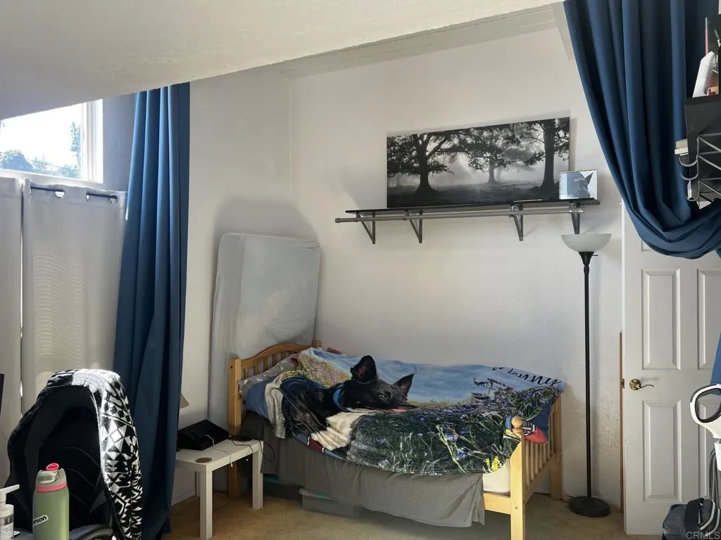 https://cdn.realtyfeed.com/cdn/127/306725026/5e1f9c35add0c3b5c32ae0ba3bede6a4.webp