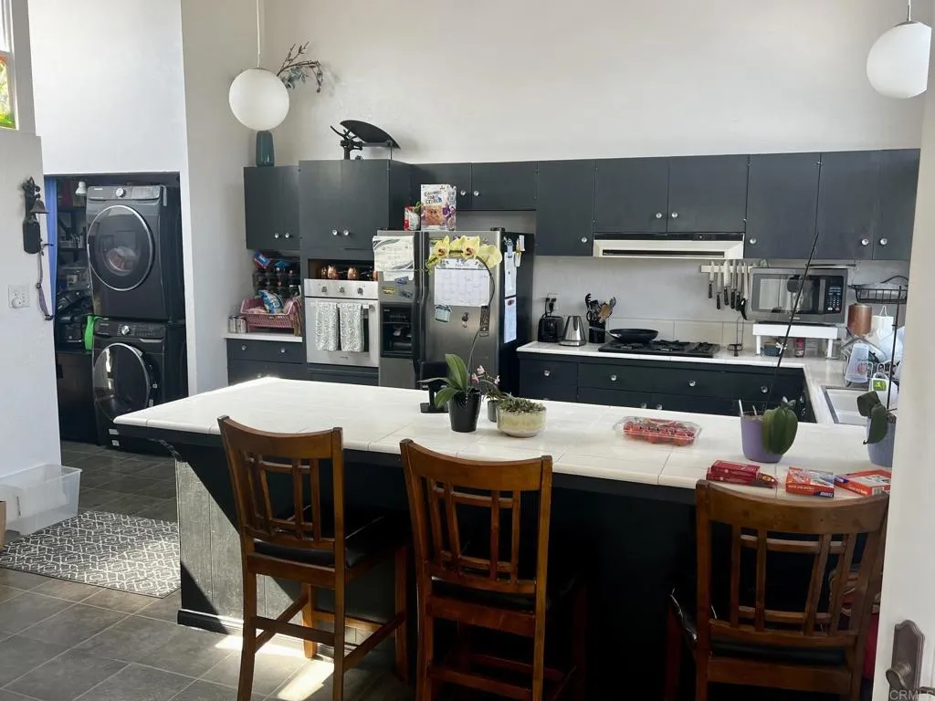 https://cdn.realtyfeed.com/cdn/127/306725026/915e3aae32c052ca9ad254f19e52af37.webp