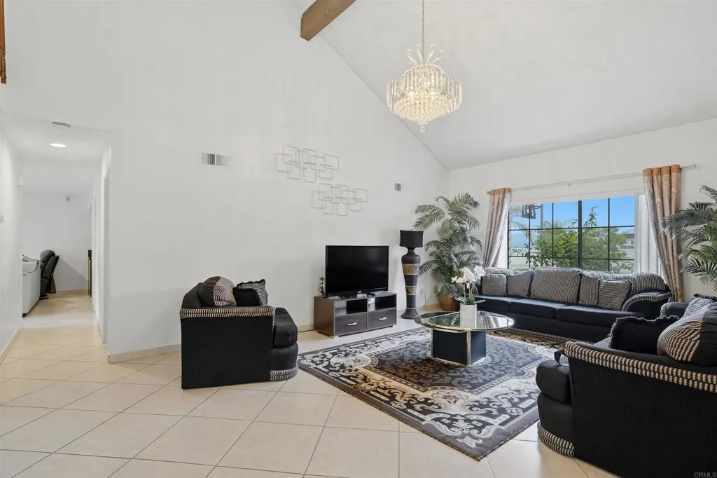 https://cdn.realtyfeed.com/cdn/127/306725042/3b307268c37a25a7653472ca14e38ef6.webp