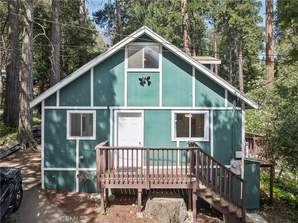 Crestline, CA 92325