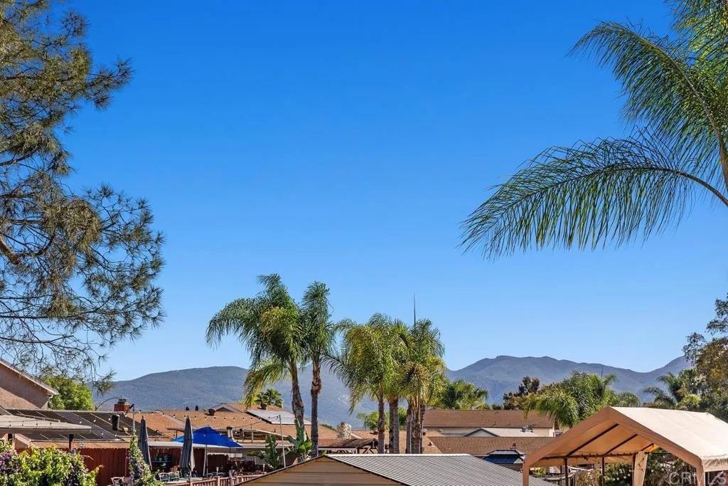 https://cdn.realtyfeed.com/cdn/127/306725124/687e6b5377737c458fce0783f031c1ef.webp