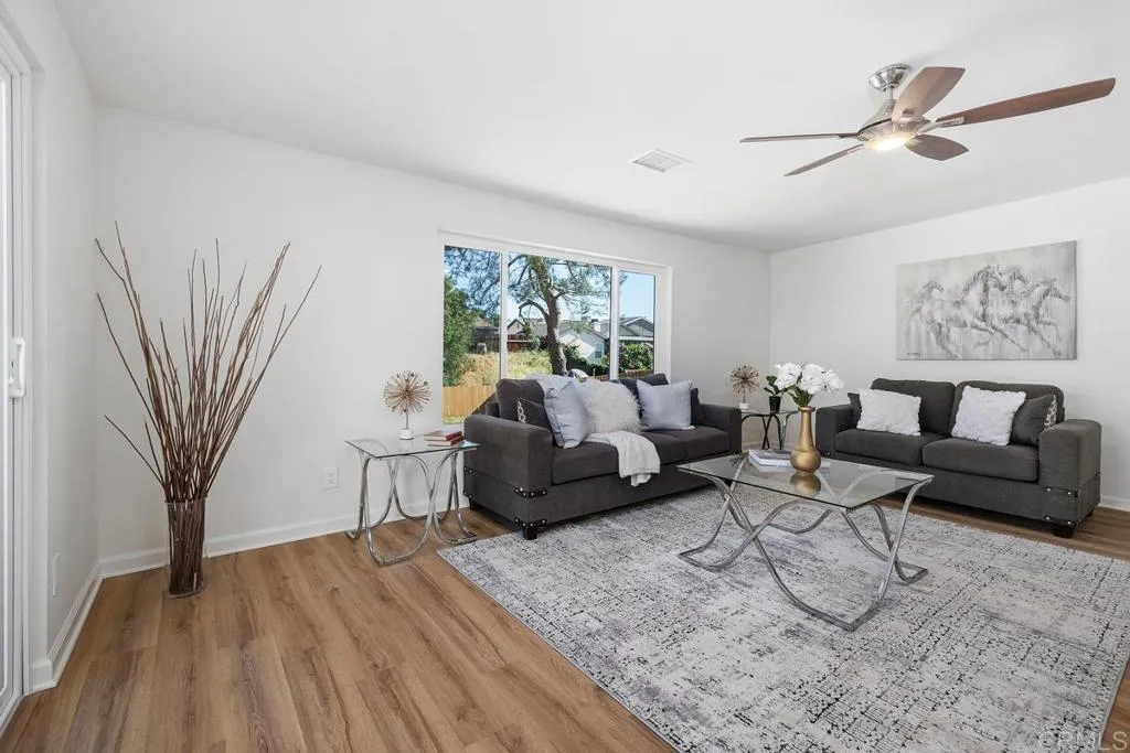 https://cdn.realtyfeed.com/cdn/127/306725124/a3bdeb68facda4f2c02a5296c1d2ef3d.webp