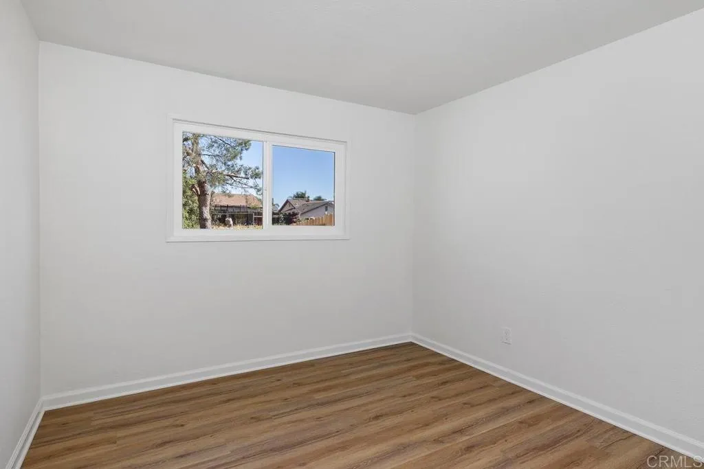 https://cdn.realtyfeed.com/cdn/127/306725124/b4fca8622eb0bc4a6cf20a1d9d002b8d.webp