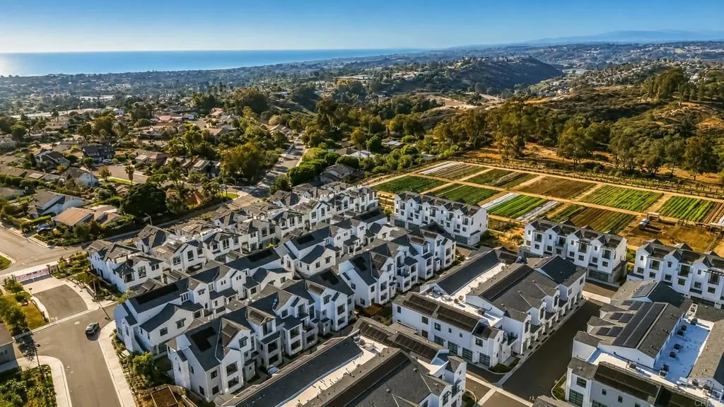 https://cdn.realtyfeed.com/cdn/127/306725126/ef193a3fb35c58a339aa5fdb1261e09d.webp