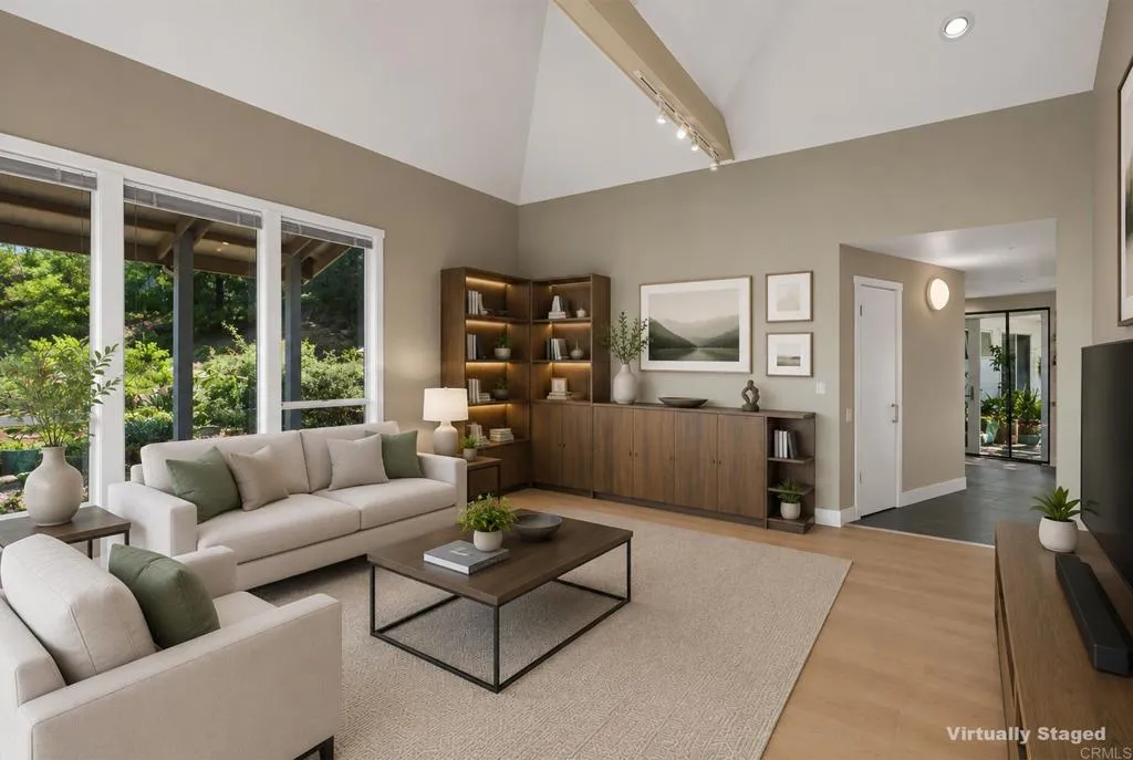 https://cdn.realtyfeed.com/cdn/127/306725145/3d44f8c04e85bf40de9ab6200c126ba8.webp