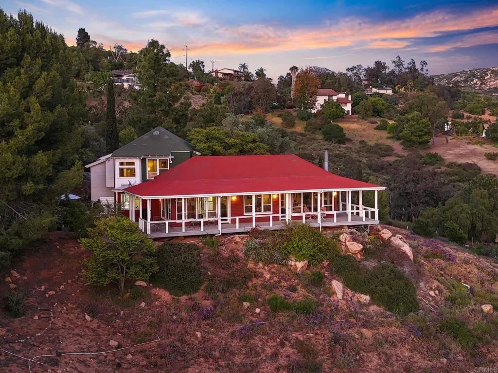https://cdn.realtyfeed.com/cdn/127/306725145/9456146caa07ad091d84875f24a29326.webp