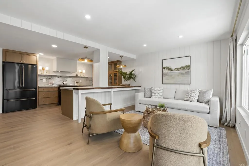 https://cdn.realtyfeed.com/cdn/127/306725168/304dad32733a049d43d483088ff45c94.webp