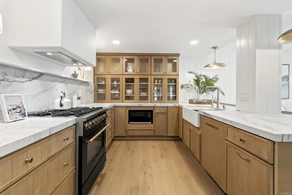 https://cdn.realtyfeed.com/cdn/127/306725168/b2cd49ecd8107b2a8bd398b49829eba2.webp