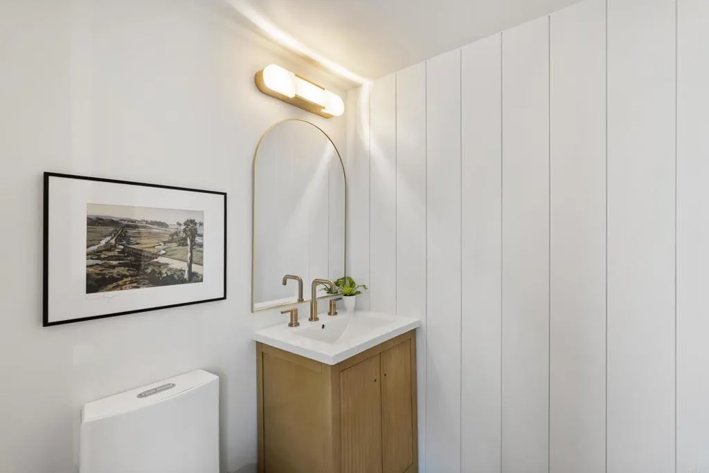 https://cdn.realtyfeed.com/cdn/127/306725168/b94c2ce7371a0823ebf794b3129af041.webp